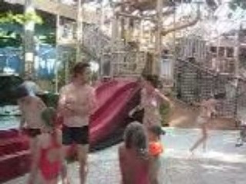 Center park aout 2008 sortie piscine camille et zone eux