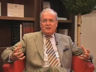 Chretien et macon Christian Pierret