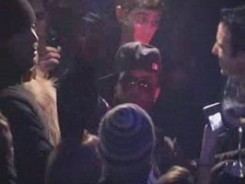 VIP ROOM PARIS - DJ SNAKE, DIDDY & SNOOP DOGG