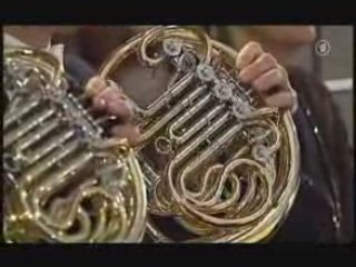 Hilary HAHN.Concerto pour Violon de MOZART. KV216.Mvt 3 P1 .