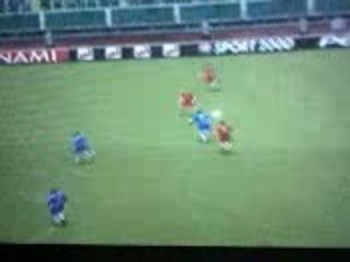 enorme but pes(toni)