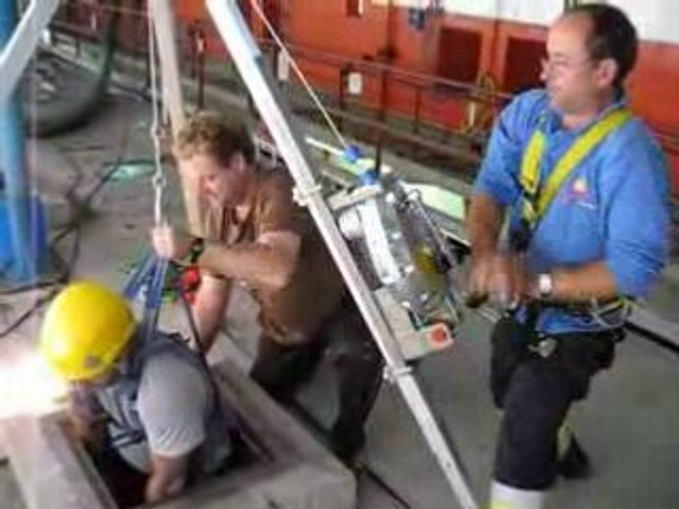 Evacuation tripode + antichute à récupération