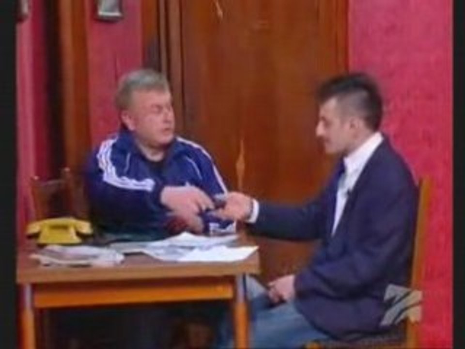 Komedi shou - cinasaarchevno kampania