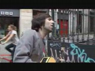 Videotapas El chico con la espina en el costado La vida