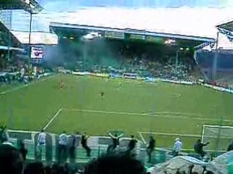 ASSE 2-1 HAPOEL TEL-AVIV => sous le tifo 2