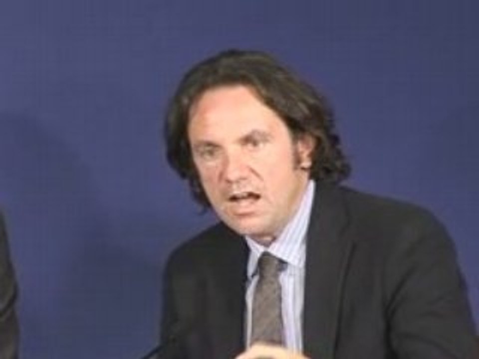 conf presse ump 22 septembre 2008: échec de F.Bayrou