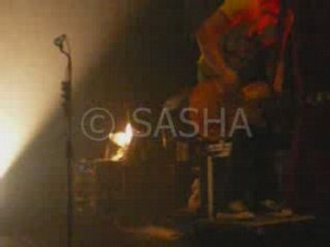 28.09.08 : Entrée Killerpilze. Le Bataclan