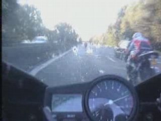 Doublé à 290 voiture moto vite