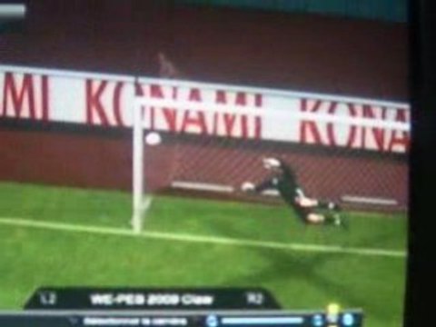 But Nani reprise de volée PES 2009