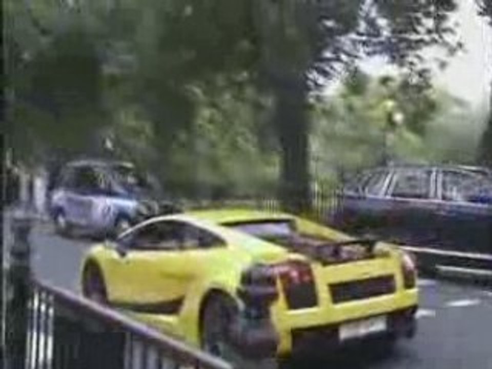 Lamborghini Superleggera à Londres - Acelération