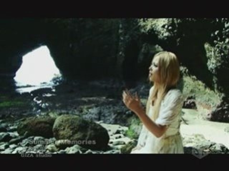 Aya Kamiki - Summer Memories [OFFICIAL PV]