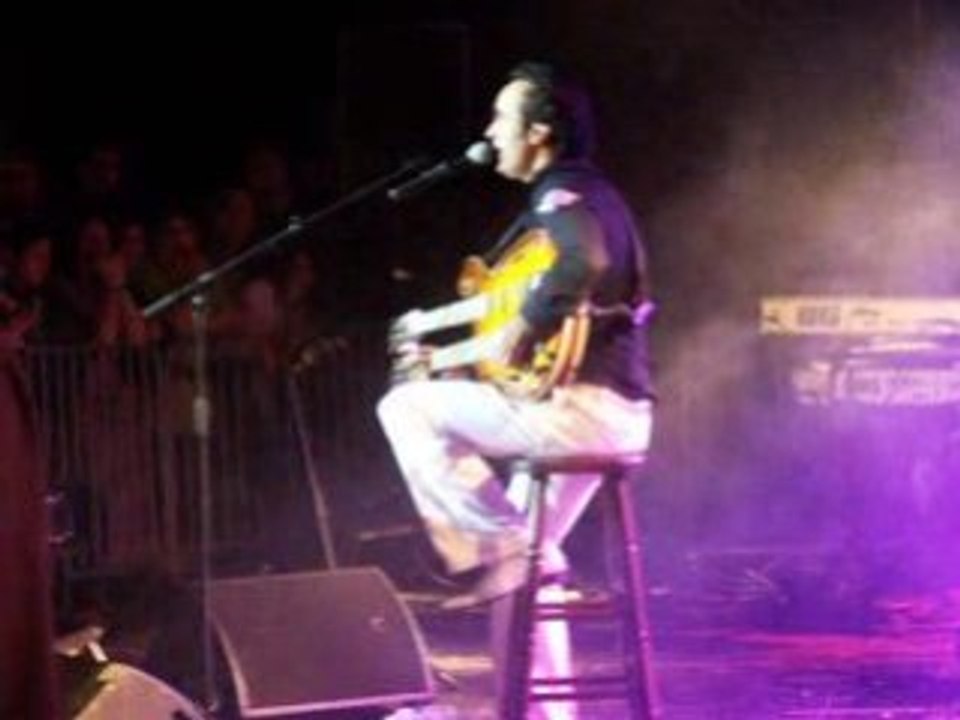 Takfarinas au festival Tamazgha - Hommage Slimane Azem