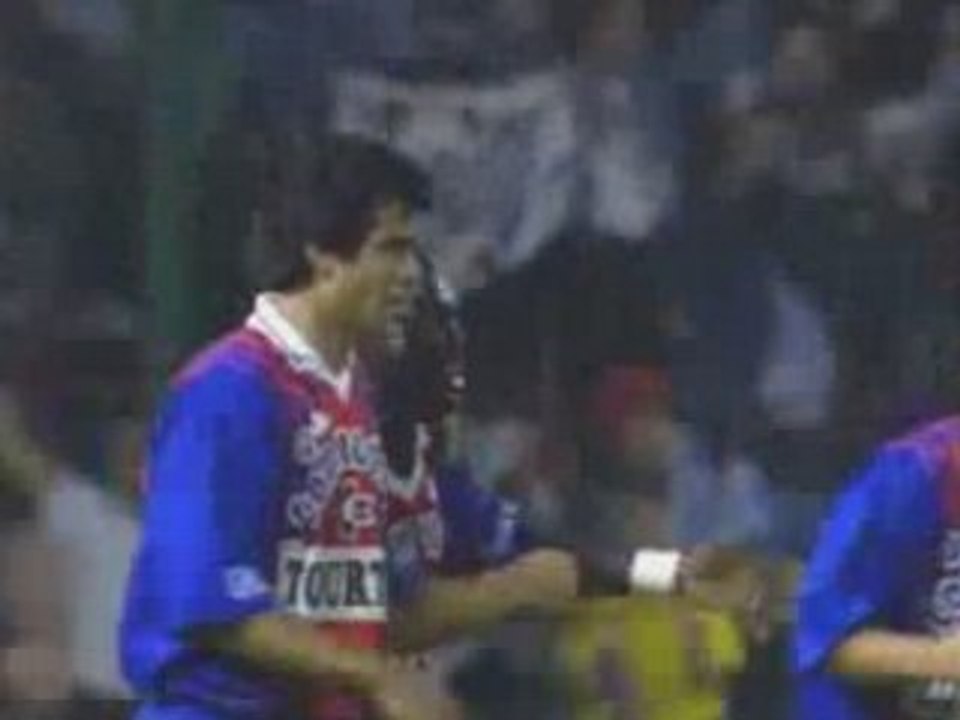 PSG  Auxerre -  93-94 - premier but de weah