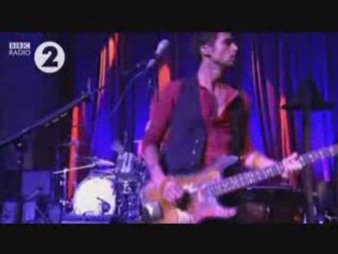 coldplay-Strawberry swing live