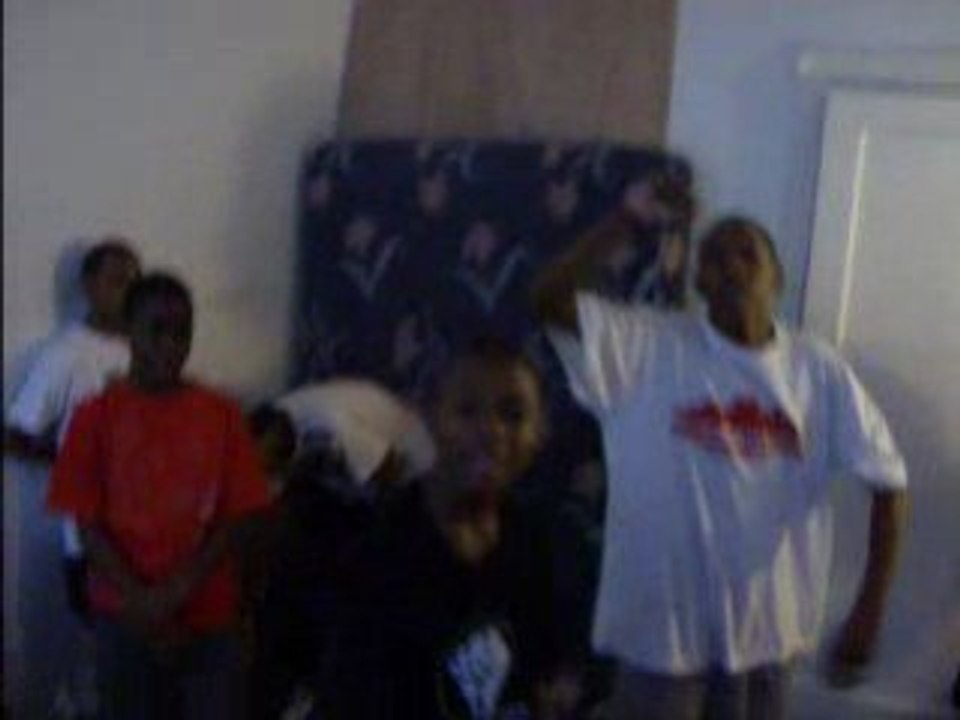 brotherhood session/lite feet dancers featuring LIL Crise &