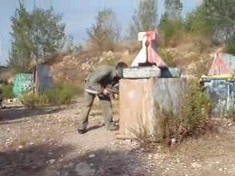 Regis et ces potes en action paint ball