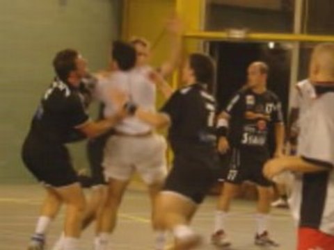 Match de gala Pays d'Aix-Chateauneuf. DII-N1 handball