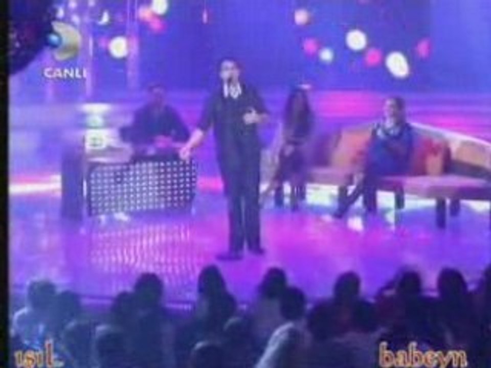 Beyaz Show Rafet El Roman Sevdim AMA Sonu Yok  3 Ekim 2008