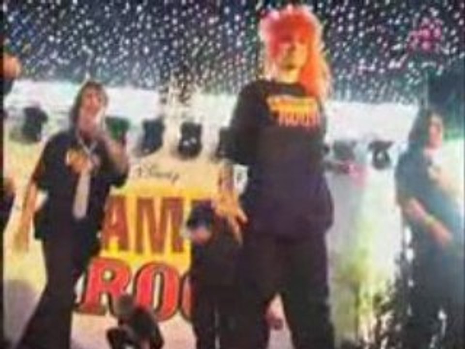 Ewa Farna wywiad z premiery Camp Rocka (4_4)