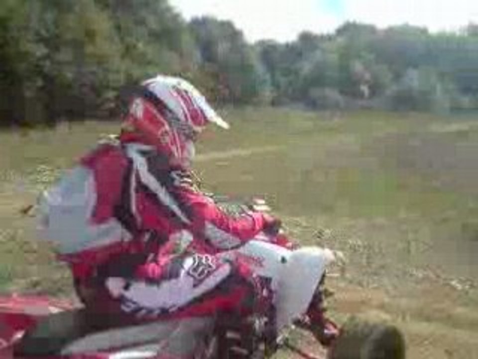 Lamoc 700raptor premiers sauts