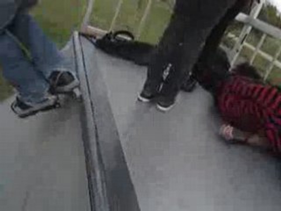 MOV05121