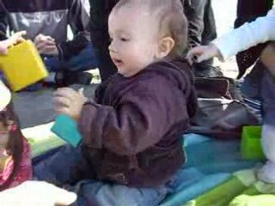 Norah 11 mois, avec Noémie et Jade