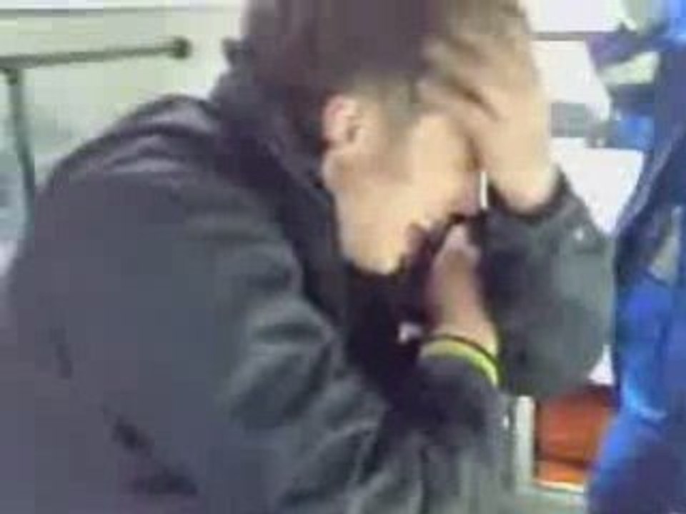 Mec complétement ivre