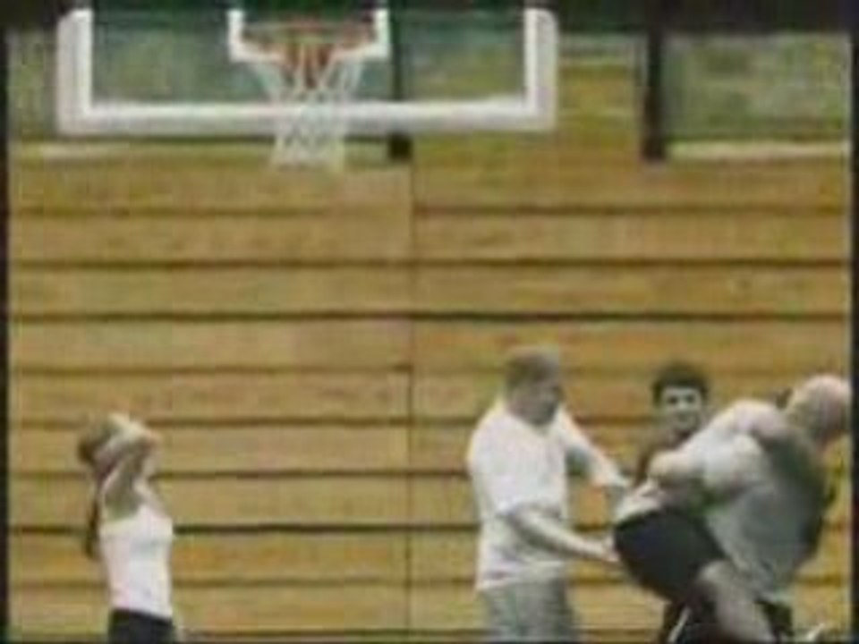 1 cheerleader pass ds 1 panier de basket