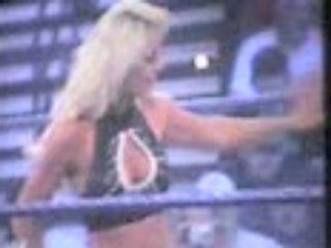 Maryse vs michelle mccool Pour le Titre Divas Championship
