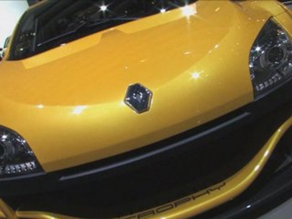 Mondial de l'auto - Renault Megane Trophy