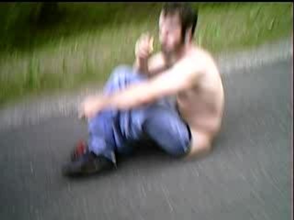 le cul sur la route