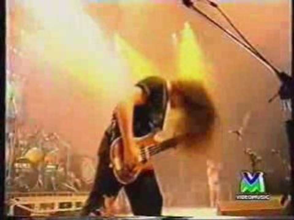 Sepultura - pt 2 - Territory - Live 1994
