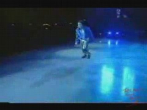 MICHAEL JACKSON Live in Brunei - (The Way You Make Me Feel)