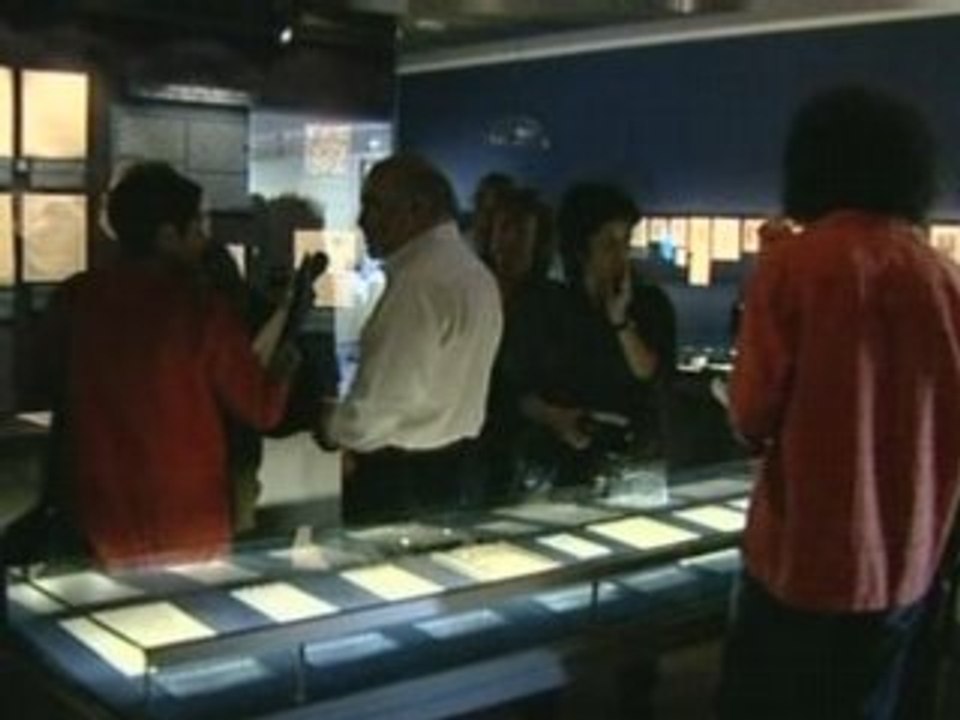 Columbia shuttle astornaut's diary goes on display in Israel