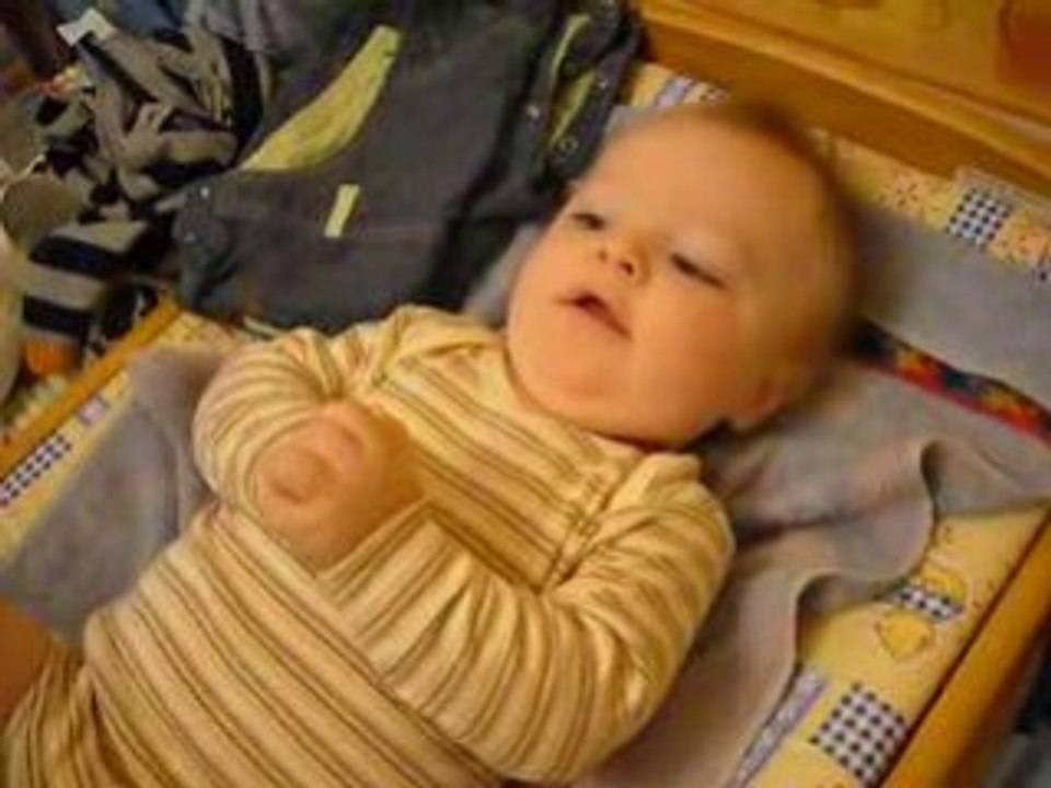 10 mois : je fais bravo !