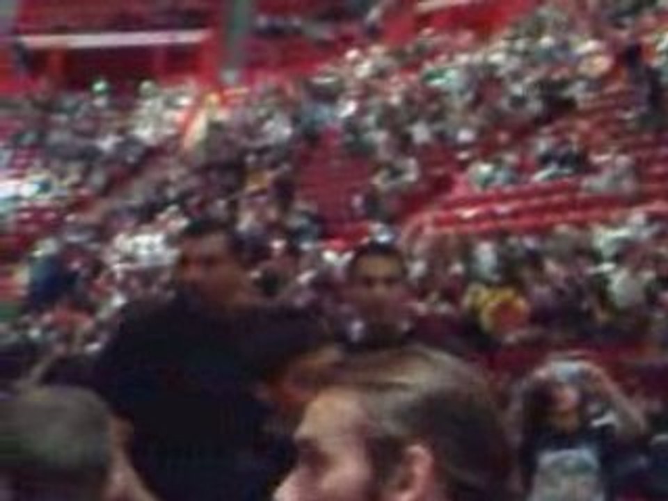 RAW live 270908 Bercy - ambiance