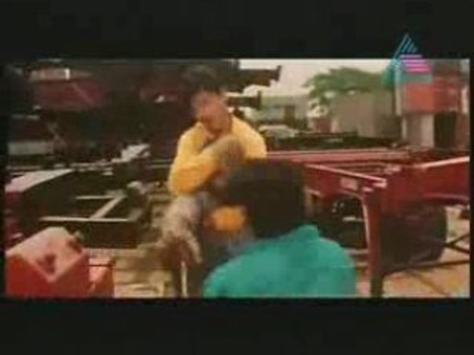 www.veeduonline.com James Bond P08