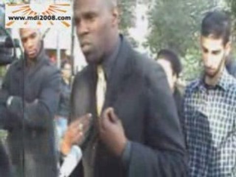 Reuters TV interroge Kemi Seba (MDI) sur son parcours