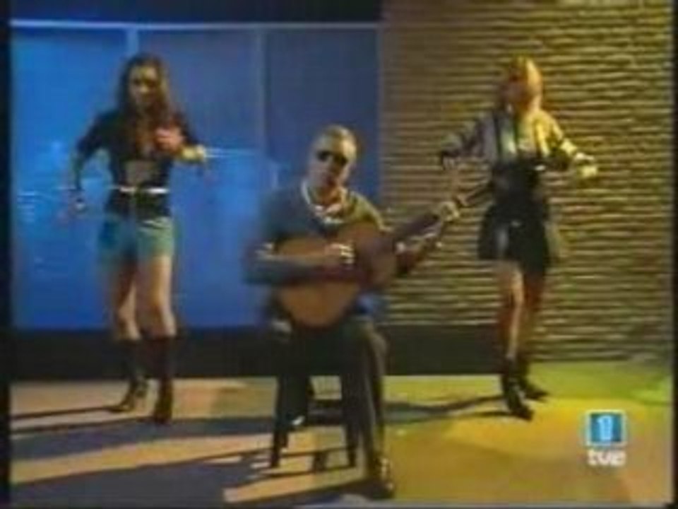 Cruz y Raya - La camisa cerda