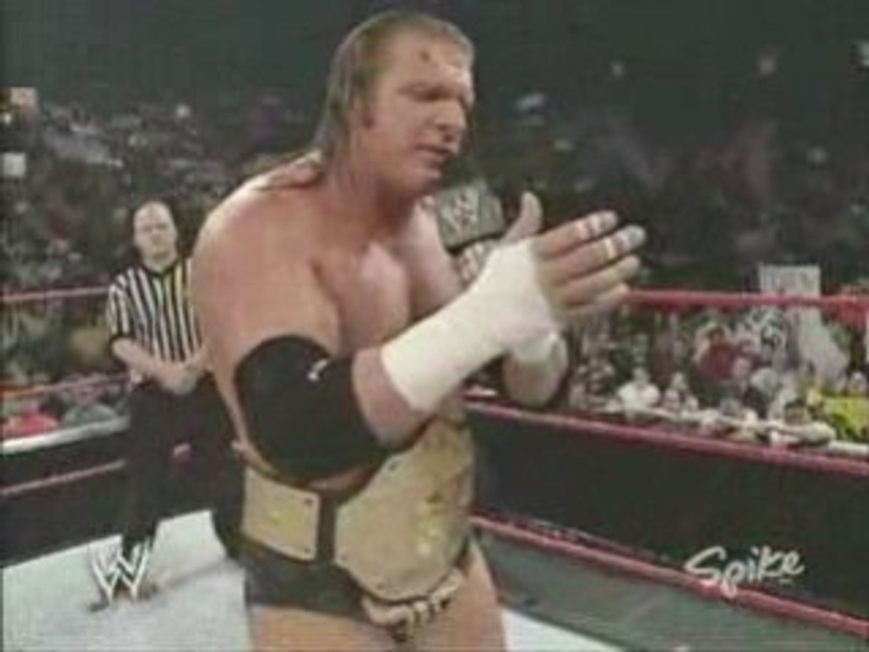 Triple H vs Spike Dudley