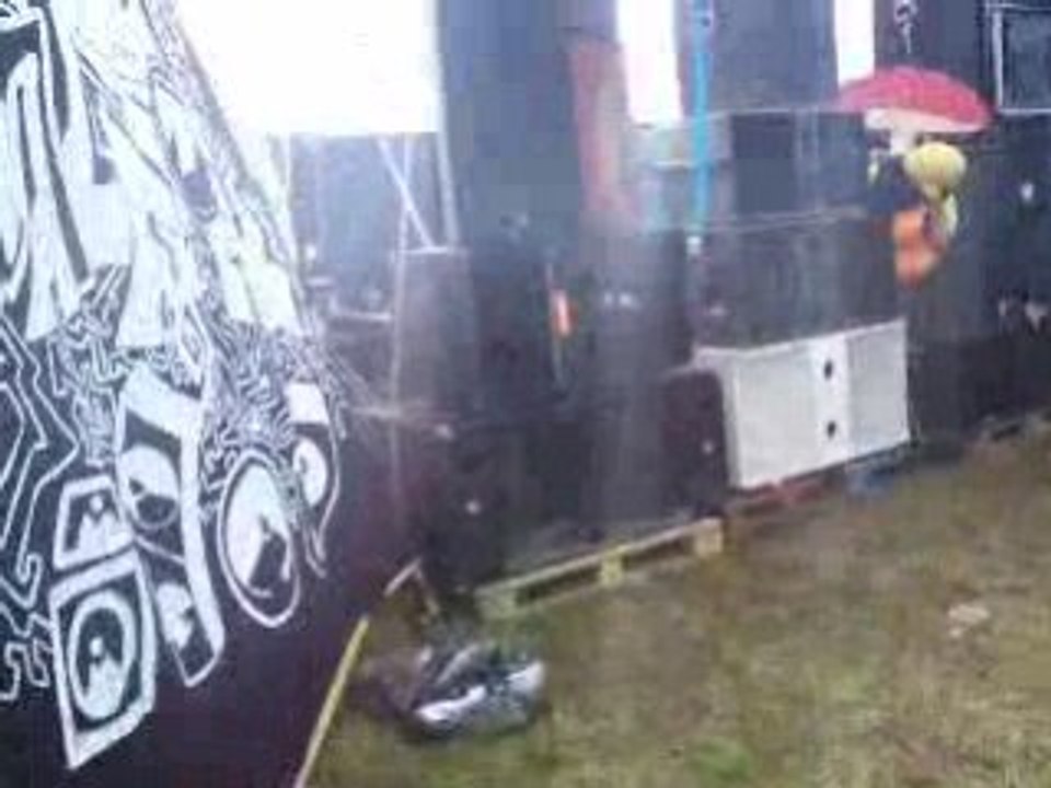 FENEK TEK VS MALFETEURS MULTISONS 22