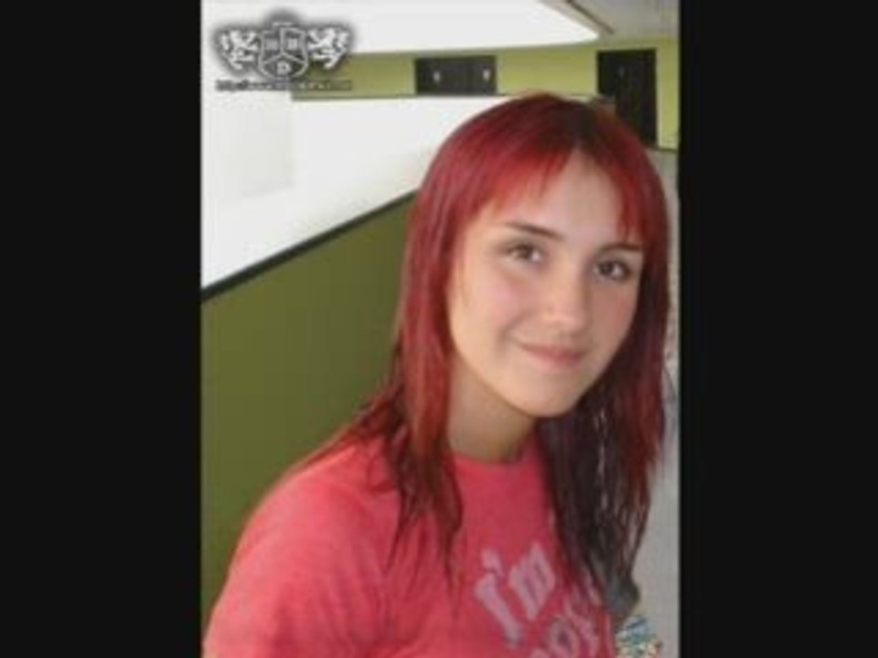 RBD Dulce Maria Quiero Poder y El mundo detras
