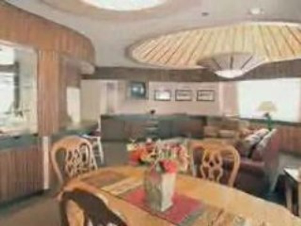 Alex Johnson, Hotel Video Tour