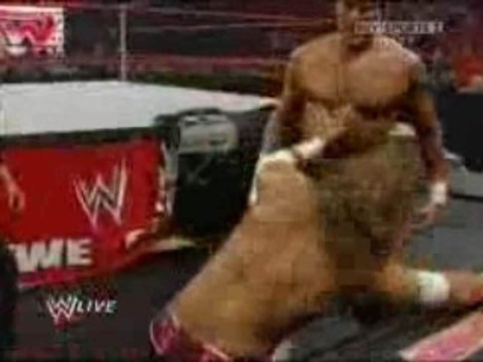 WWE Raw 10/6/08 Part 10/16