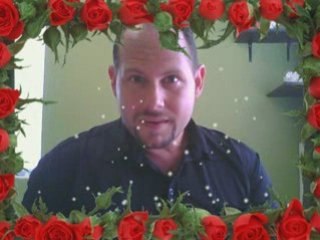 '(Signs He's Interested) *Body Language*