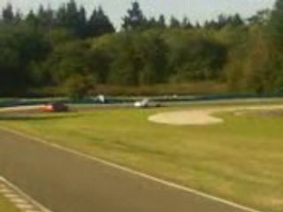 Porsche GT3 VS Clio V6 DreuX 28100