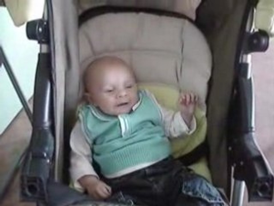 mon fils rigole
