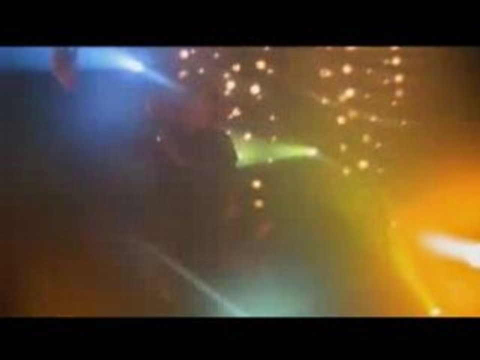 The Twang - 'Drinking In L.A.' live at Manchester Academy