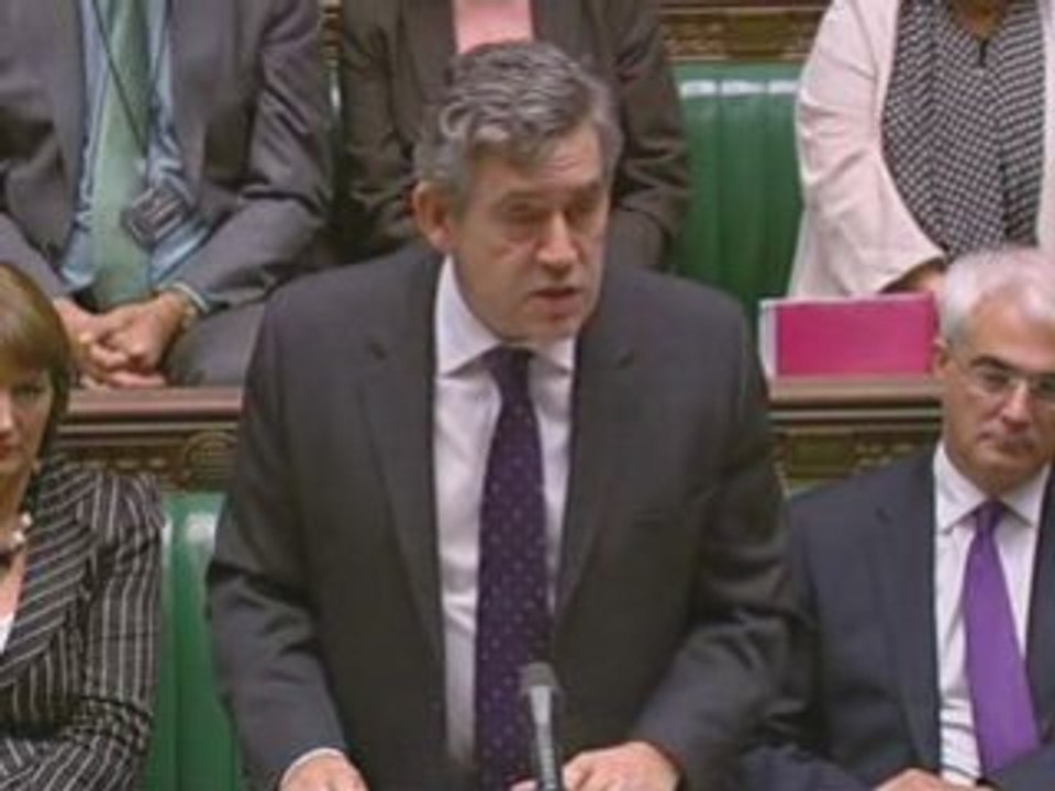 Gordon Brown announces interest rates cut