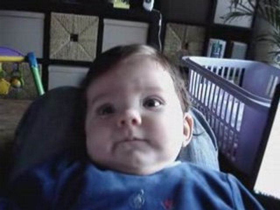 Zia raconte sa journée à papa